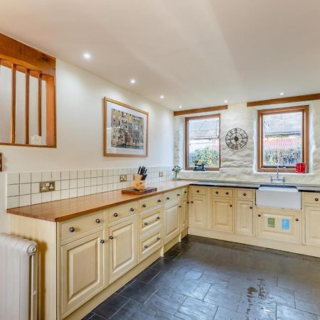 Pandy Farmhouse - Panoramic Mountain Views Within Snowdonia'S National Park - 4X4 Recommended Долгеллау Экстерьер фото