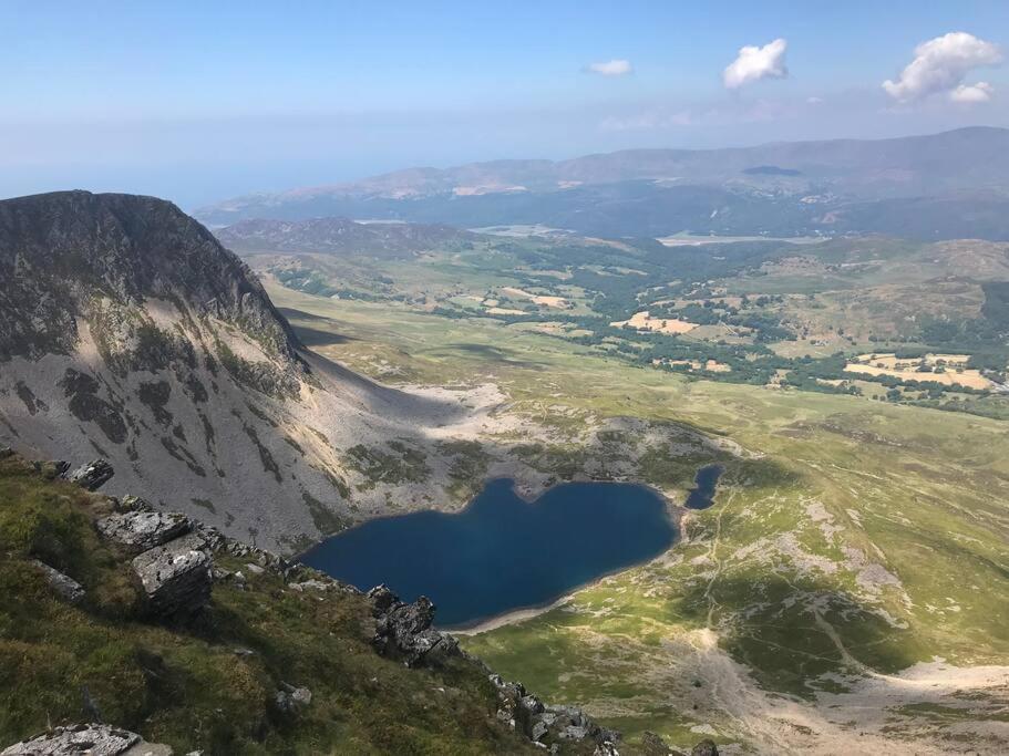 Pandy Farmhouse - Panoramic Mountain Views Within Snowdonia'S National Park - 4X4 Recommended Долгеллау Экстерьер фото