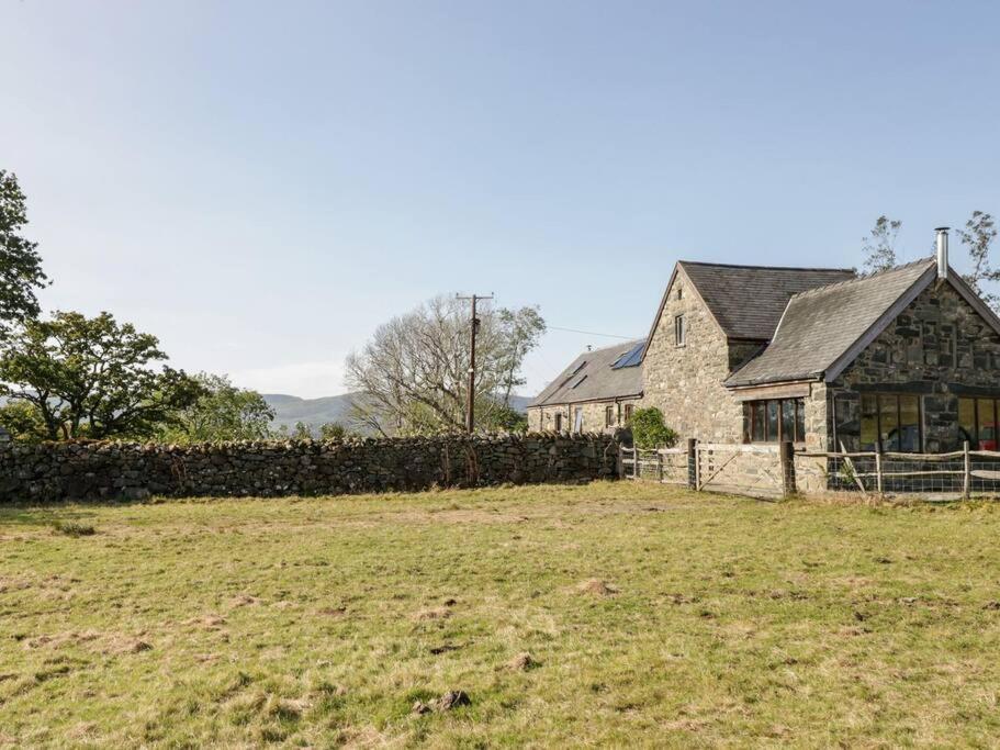 Pandy Farmhouse - Panoramic Mountain Views Within Snowdonia'S National Park - 4X4 Recommended Долгеллау Экстерьер фото